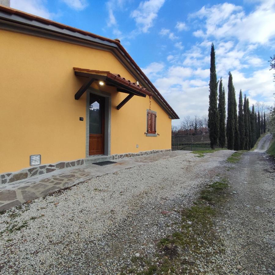 Agriturismo La Casina Caprese Michelangelo Bagian luar foto