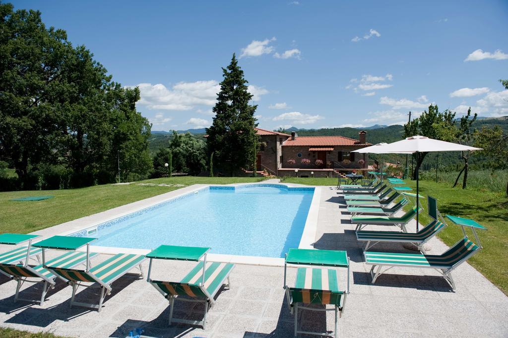 Agriturismo La Casina Caprese Michelangelo Bagian luar foto