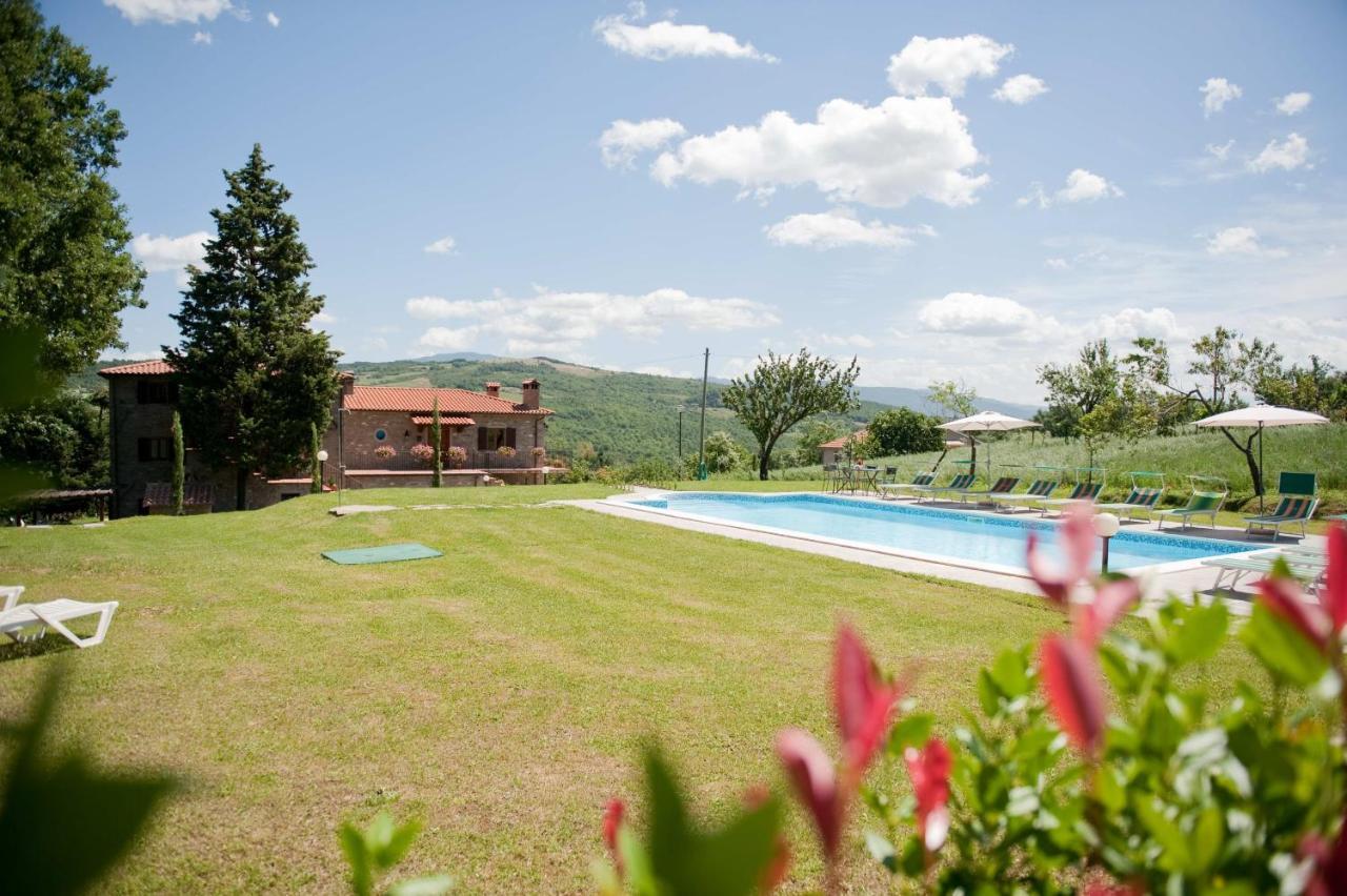 Agriturismo La Casina Caprese Michelangelo Bagian luar foto